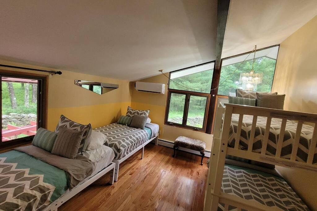 Sunset Estate In The Catskills Monticello Exterior photo